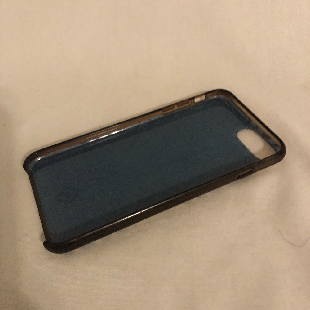 Vera Bradley Geo God Tone Blue iPhone 6 plus/8 plus Case - Picture 5 of 5